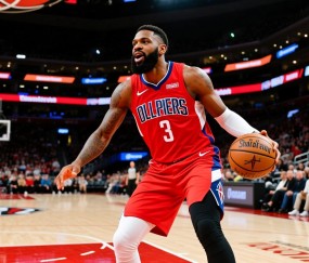 快船力克火箭，利拉德砍下33分