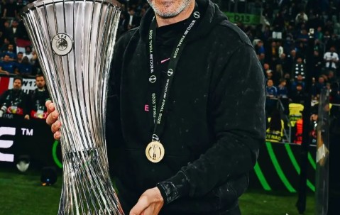 包含欧协联决赛来袭！切尔西有望冲击超级全满贯的词条