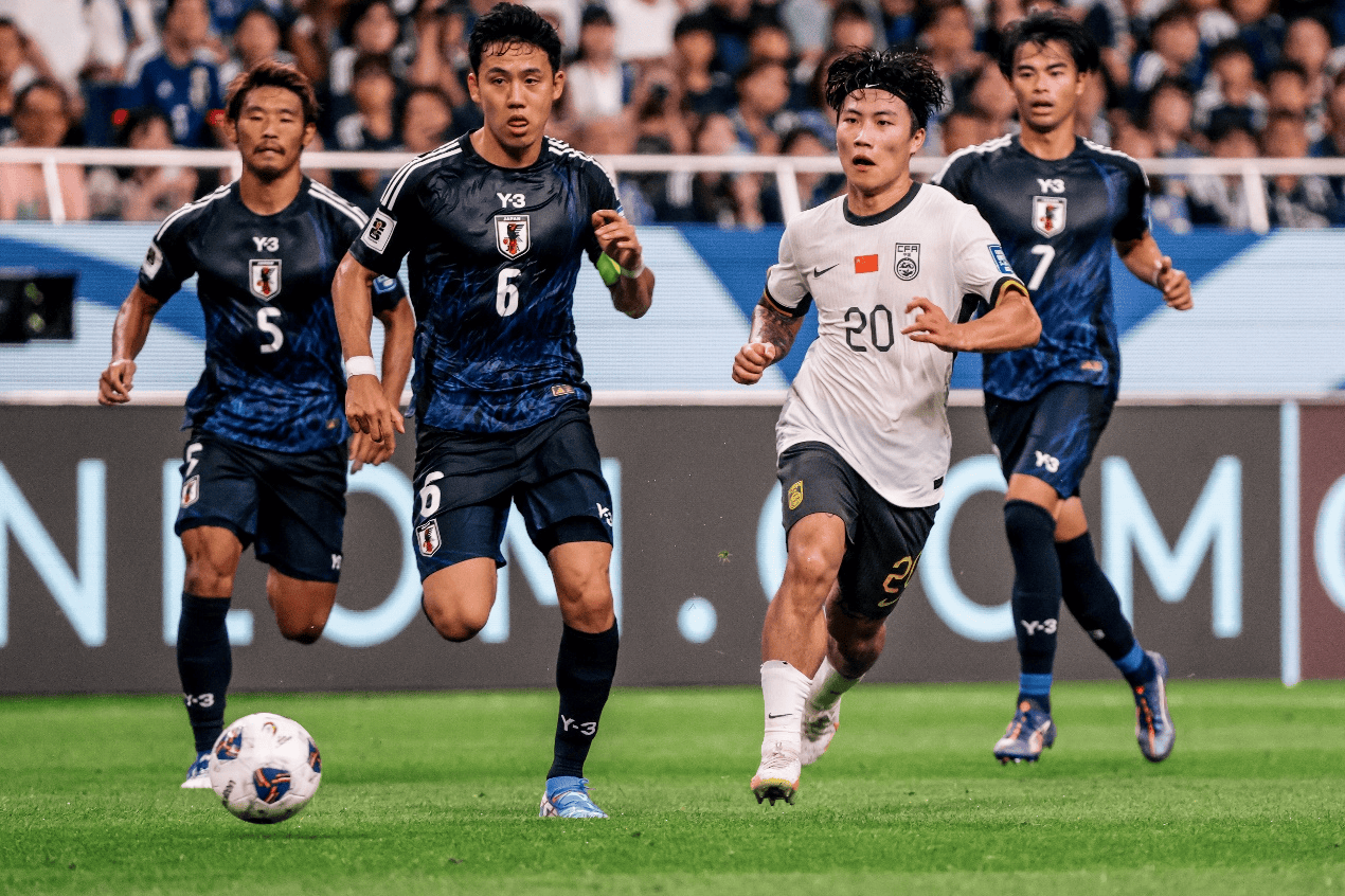 日本队在国际比赛中获得胜利晋级下一轮的简单介绍